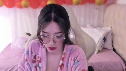 Im anna but you can call me as you want online show from February 18, 2025, 5:21 pm