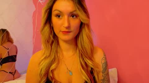 anaayss online show from October 10, 2025, 5:28 am