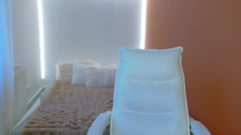 anaayss online show from February 11, 2026, 6:07 am