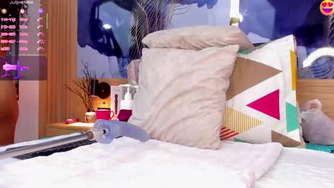 anabacker01 online show from November 26, 2025, 7:59 pm