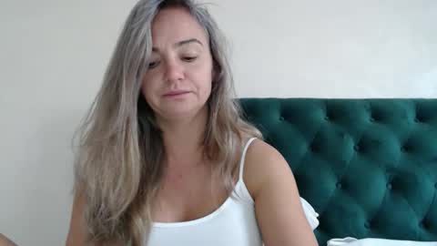 Ana online show from October 20, 2025, 7:20 am