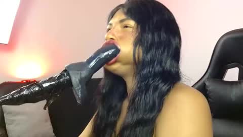 anabel alice gandara  online show from December 4, 2024, 7:28 am