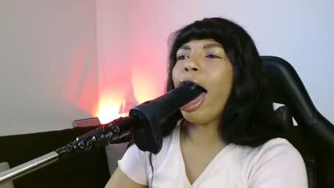 anabel alice gandara  online show from February 24, 2025, 10:59 am