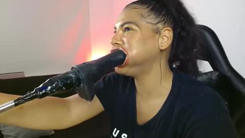 anabel alice gandara  online show from March 10, 2025, 4:46 pm