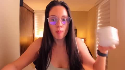 Anabel online show from January 8, 2025, 2:25 pm