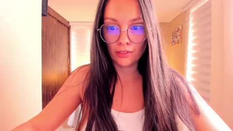 Anabel online show from January 22, 2025, 5:49 pm