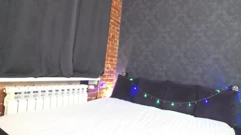 Anna online show from December 1, 2025, 12:32 pm