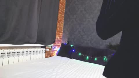 Anna online show from December 20, 2025, 2:57 pm