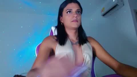 Anabella online show from December 14, 2024, 11:23 pm