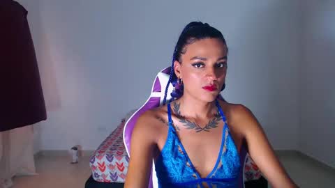Anabella online show from December 21, 2024, 3:20 pm