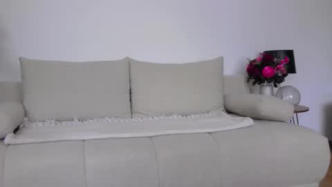 Ana online show from March 18, 2026, 1:03 pm