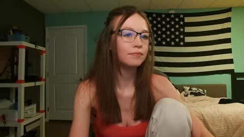 Anabelleleigh online show from November 26, 2025, 2:56 am