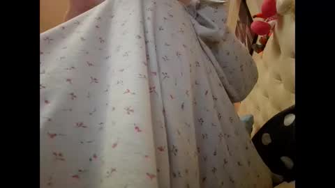 ANABELLOVEE online show from February 14, 2026, 2:25 pm