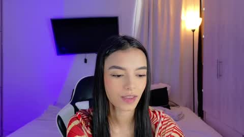 ANABEL WOLF  online show from September 30, 2025, 2:00 pm