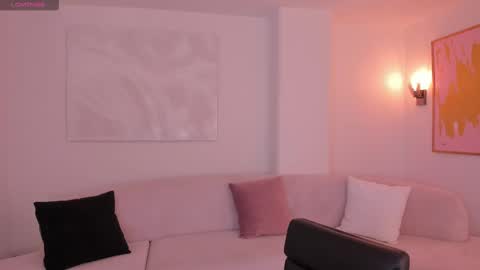 Ana  online show from February 19, 2025, 3:28 am