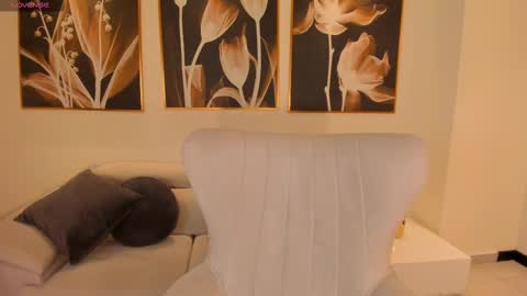 Ana  online show from March 1, 2025, 7:19 am