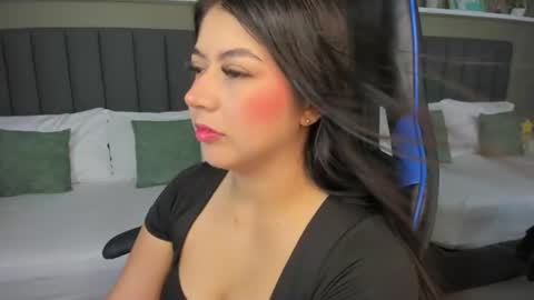 Snapshot of anagil_ chatting on July 30, 2026, 2:16 pm A N A online show from July 30, 2026, 2:16 pm