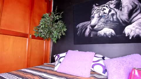 Anahi online show from February 5, 2025, 2:51 am