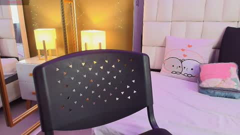 Anahi  online show from September 15, 2025, 7:36 pm