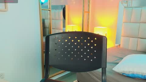 Anahi  online show from December 16, 2025, 7:41 pm