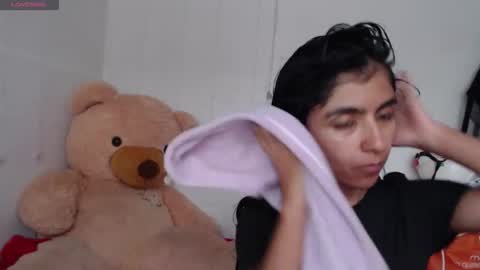 Snapshot of anahibrowns95 chatting on February 4, 2026, 4:46 pm Anahi Browns online show from February 4, 2026, 4:46 pm