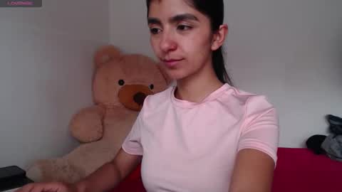 Snapshot of anahibrowns95 chatting on May 13, 2026, 6:27 pm Anahi Browns online show from May 13, 2026, 6:27 pm