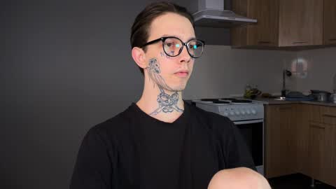 simon online show from December 28, 2024, 8:48 am