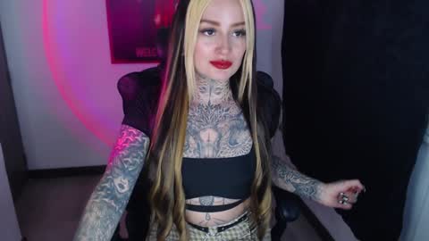  Callme Mistress Ani  online show from December 24, 2024, 7:33 pm