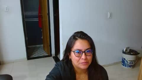 anaids online show from November 25, 2025, 1:44 pm