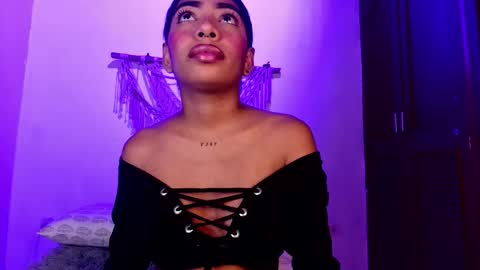anais_tgn online show from October 14, 2025, 11:44 am