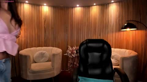 Anais Nin  online show from October 14, 2025, 3:29 am