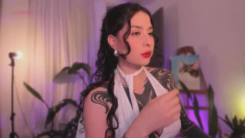 Mariana  online show from February 4, 2026, 3:40 pm