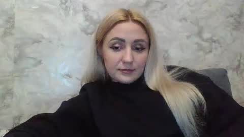 analqueen2024 online show from December 17, 2025, 7:25 am