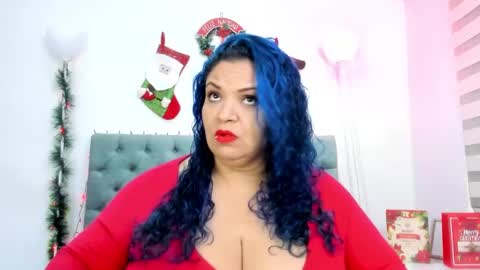  Ana Maria  online show from December 30, 2024, 7:42 pm