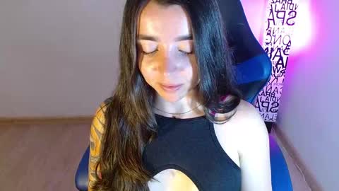 ana 3 online show from November 9, 2025, 2:10 am