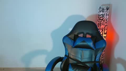 Snapshot of anarosse__ chatting on April 30, 2026, 1:01 am ana 3 online show from April 30, 2026, 1:01 am