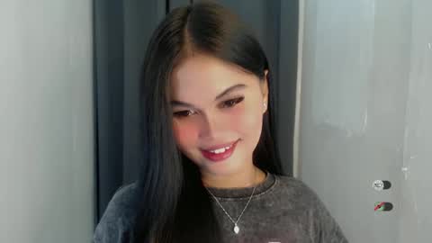 Snapshot of anaruru_ chatting on June 8, 2026, 1:00 pm ANA online show from June 8, 2026, 1:00 pm