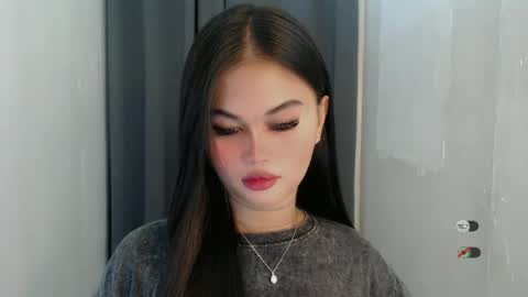 Snapshot of anaruru_ chatting on June 27, 2026, 12:44 pm ANA online show from June 27, 2026, 12:44 pm