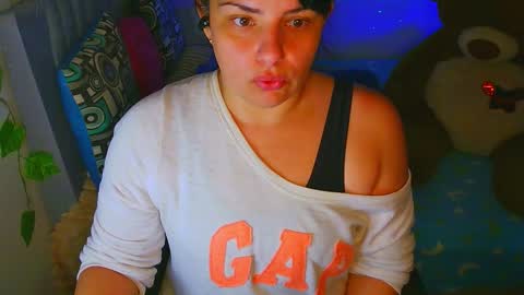 Snapshot of anaspark chatting on February 23, 2026, 2:03 pm Ana online show from February 23, 2026, 2:03 pm