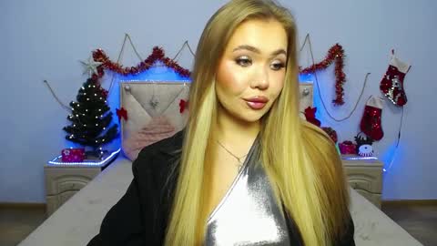 Snapshot of anastacyyellig chatting on January 4, 2025, 8:06 am anastacyyellig online show from January 4, 2025, 8:06 am