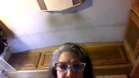 Snapshot of anastar32 chatting on May 16, 2026, 4:31 am anastar32 online show from May 16, 2026, 4:31 am