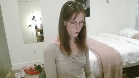 anastasia__122 online show from July 8, 2026, 8:35 pm
