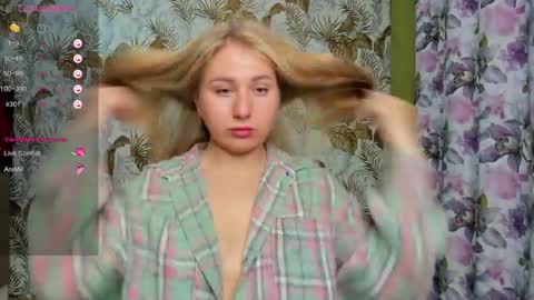 Snapshot of anastasia_gold1 chatting on August 8, 2026, 2:47 am anna online show from August 8, 2026, 2:47 am