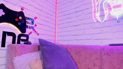 anastasia online show from March 4, 2025, 6:15 am