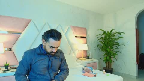 anastasia_marco online show from January 24, 2025, 11:37 am