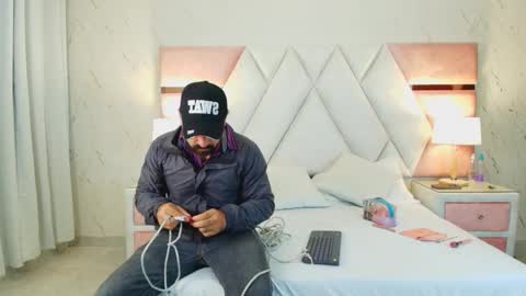 anastasia_marco online show from January 28, 2025, 11:38 am