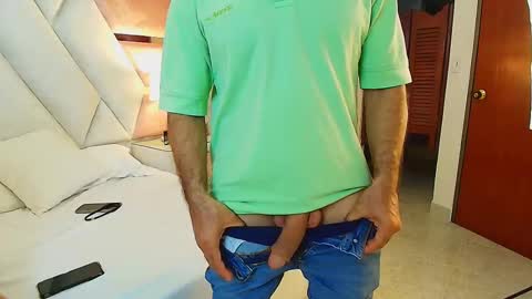 anastasia_marco online show from January 29, 2025, 2:42 pm