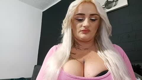 Snapshot of anastasiaamore chatting on July 14, 2026, 8:25 pm AnastasiaAmore online show from July 14, 2026, 8:25 pm