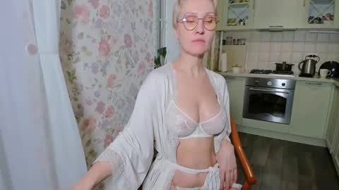 Anastasia online show from March 14, 2026, 5:13 am