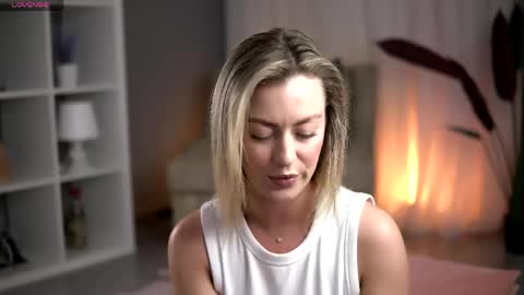 Snapshot of anastasiamills chatting on May 14, 2026, 6:47 pm AnastasiaMills online show from May 14, 2026, 6:47 pm